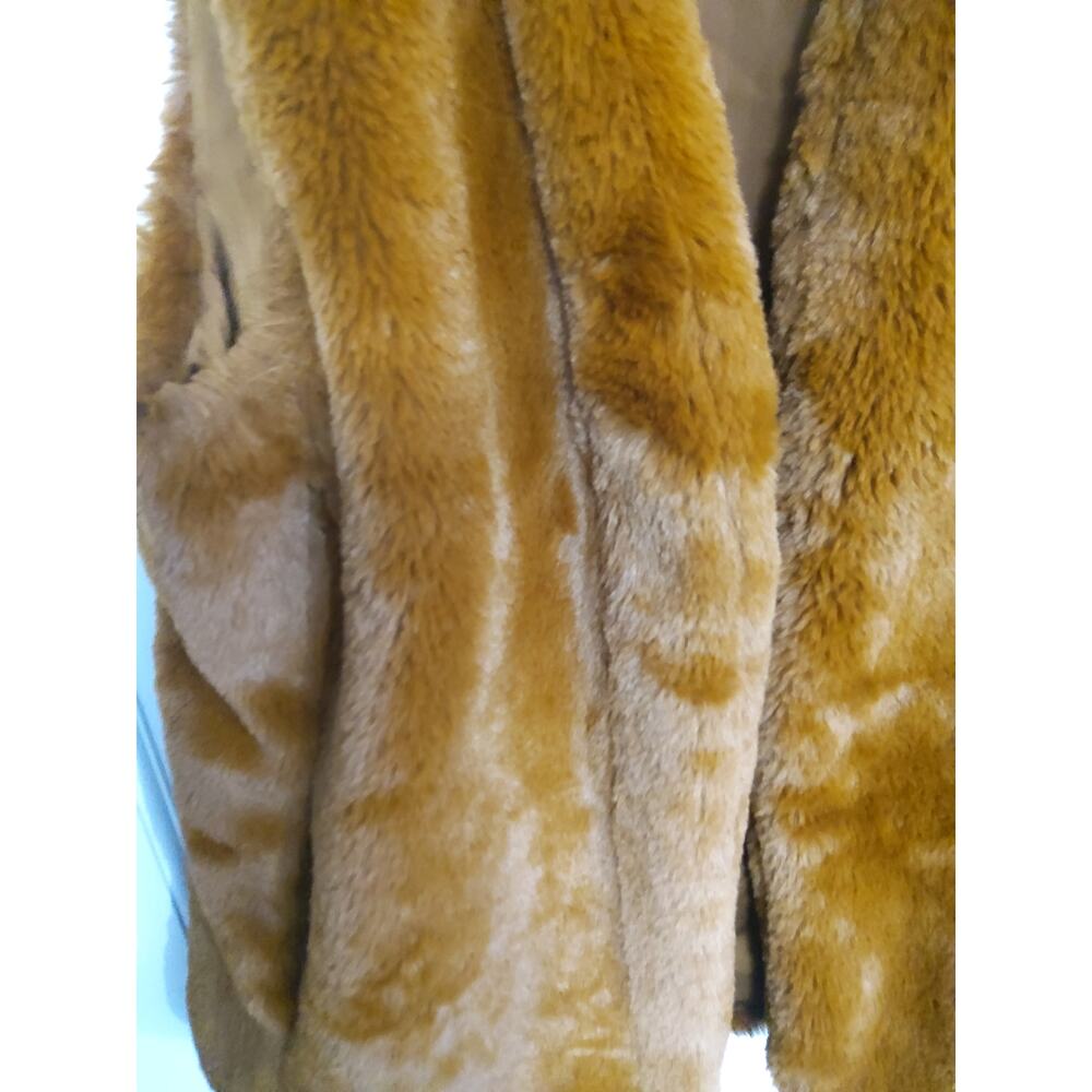 Stella & Dot Faux fur vest brown sz Med festival boho old money Chic Coachella - Picture 2 of 6